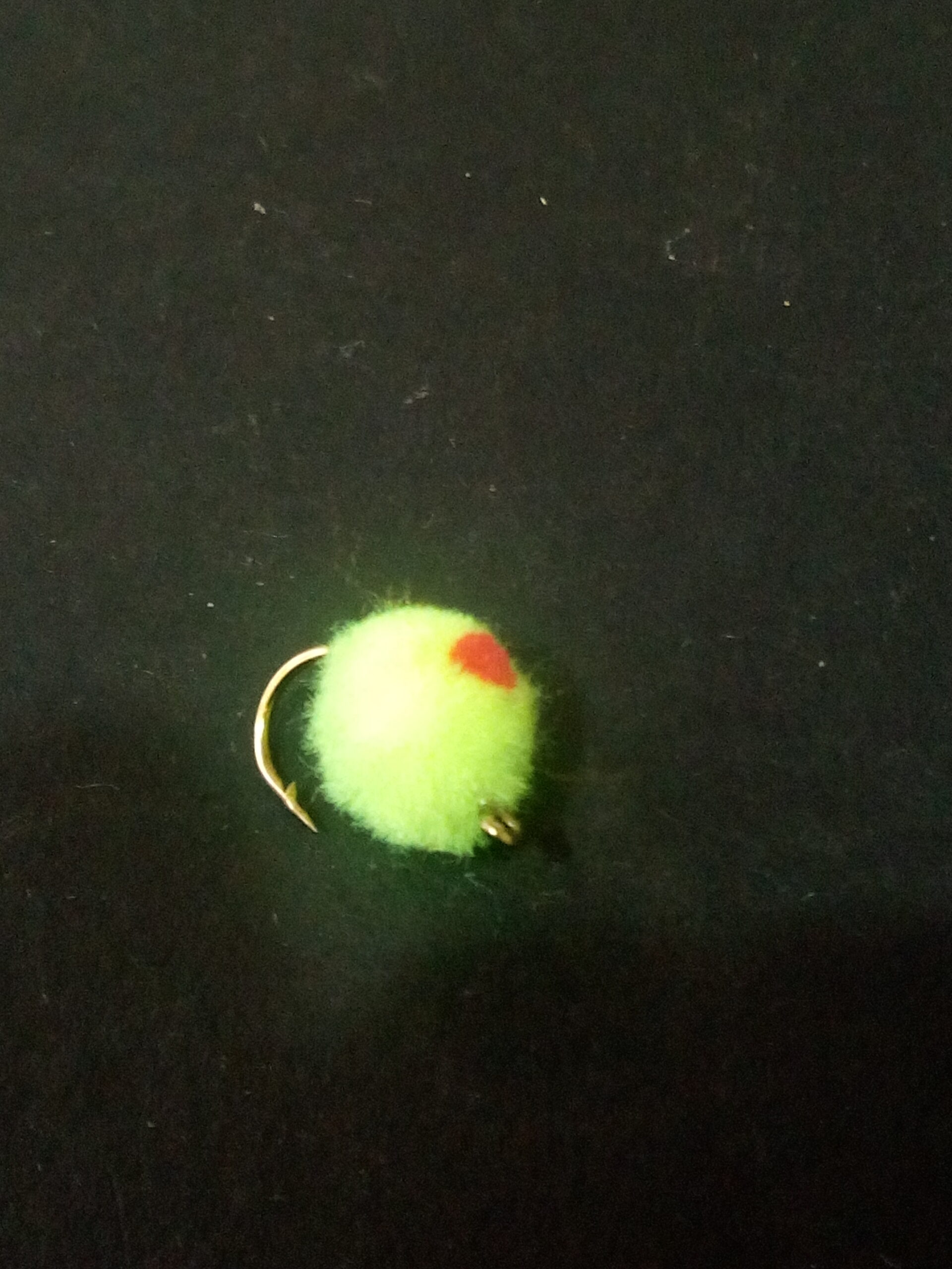 IMG_20211224_073121-scaled-1.jpg CHARTREUSE RED HOTSPOT EGG(PRICE FOR 12 PIECES) - Image 1